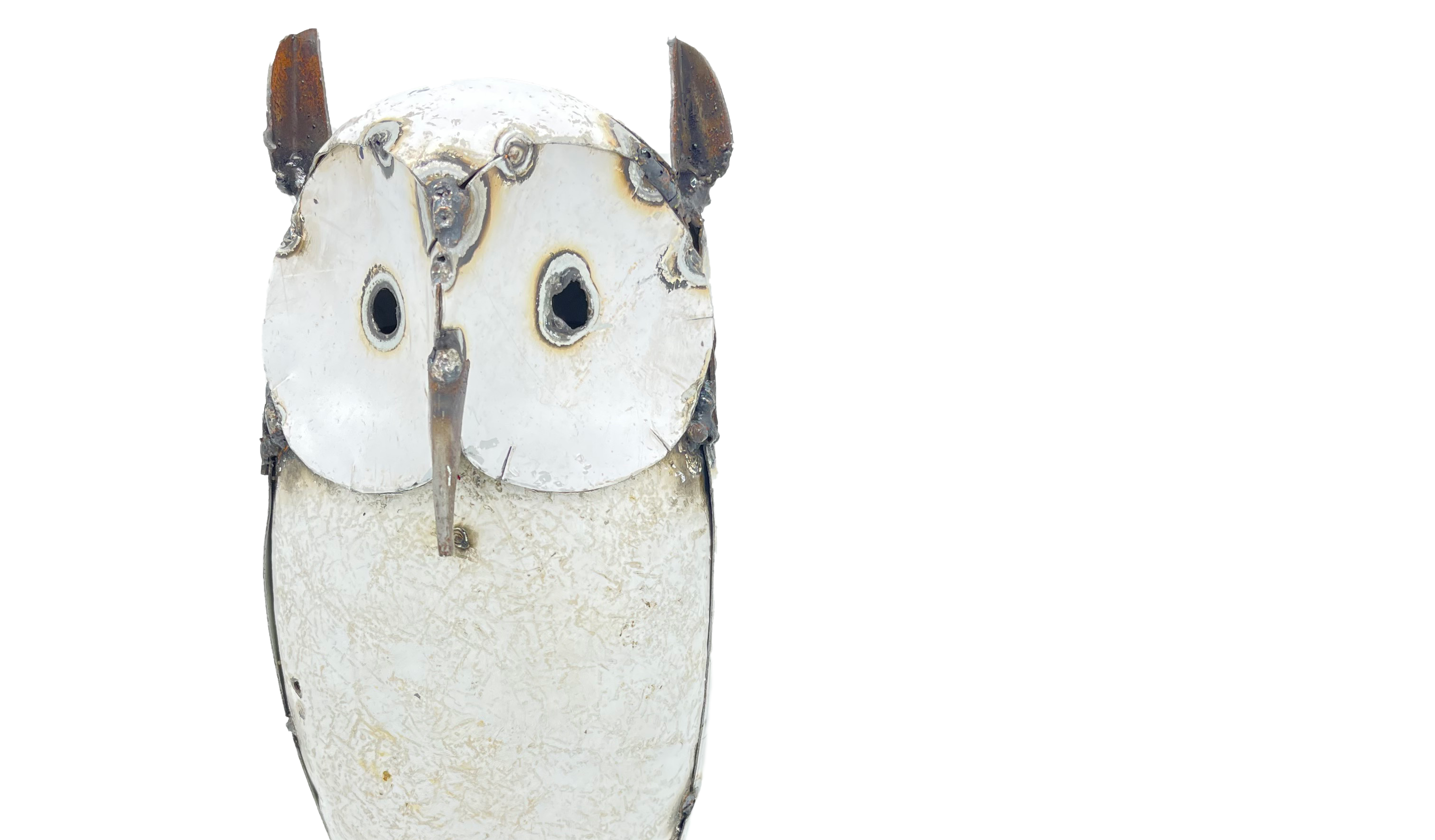 How African Sculptures Elevate Outdoor Spaces in the Netherlands